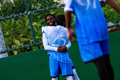 އޮޅުވެލިން ފުރަތަމަ މޮޅު ހޯދިއިރު މެރީނާއަށް ވެސް ބޮޑު މޮޅެއް