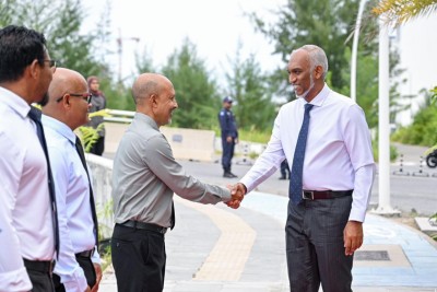 މަގާމާ ހަވާލުވެވަޑައިގެންނެވިތާ ހަ މަސް، މައުރޫފް ރިޓަޔާ ކުރައްވަނީ