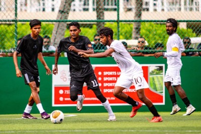 އޮޒެންއާއި ހާޑް ރޮކަށް ރަނގަޅު ފެށުމެއް