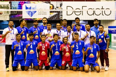 ކާވާ ޗެމްޕިއަންސް ލީގުގެ ލޯ މެޑަލް ނޭޕާލަށް