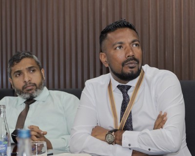 ރީޖަނަލް އެއާޕޯޓްސް ކޮމްޕެނީގެ އެމްޑީ މުބީން އިސްތިއުފާދެއްވައިފި