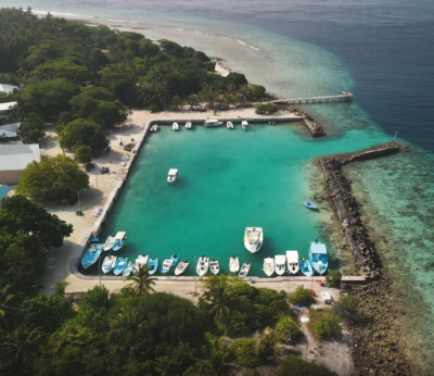 މާޅޮހުގެ ފަޅުތެރޭ އޮތް ދޯންޏެއްގައި އެއްޗެއް ގޮވައި، ދެ ބިދޭސިއަކު ފިހިއްޖެ