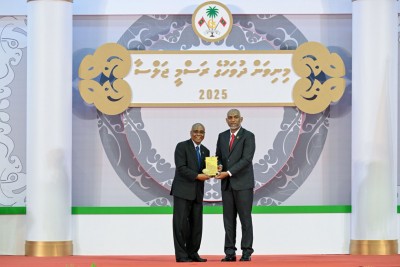 ޚާރިޖީ ޚިދުމަތުގެ އެންމެ މަތިވެރި ޝަރަފު ސަލީމަށް އަރުއްވައިފި