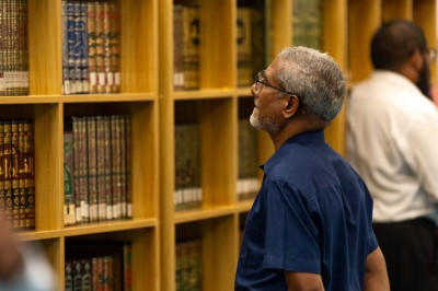 ޒަމާނީ ފެންވަރަށް ސަލްމާން މިސްކިތުގައި ތަރައްގީކުރި އިސްލާމީ ކުތުބުޚާނާ ހުޅުވައިފި