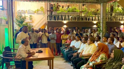 ނަޝީދާއި ފައްޔާޒް އެކުގައި ކައުންސިލް އިންތިޚާބުގެ ކެމްޕޭންގައި