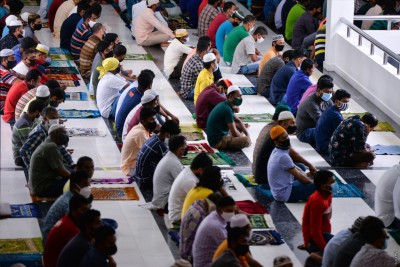 ޚުތުބާގައި ވަސިއްޔަތްކުރީ މުޖުތަމައު ބައިބައިކުރަން ނުކުންނަ މީހުންނަށް ފުރުސަތު ނުދިނުމަށް