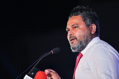 އެމްޑީޕީން އުޅެނީ ކެންޑިޑޭޓުން ގިނަވެ، އިންތިހާއަށް ކޯޅޭތީ: ޝިޔާމް