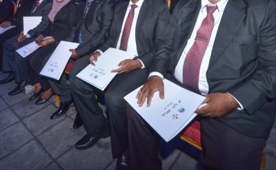 ވަކީލުކަމުގެ ވަގު ހުއްދައެއް ހޯދައިގެން އުޅުނު މީހަކު ފަޅައި އަރައި، މައްސަލަ ޕޮލިހަށް