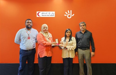 ރެޑް ކެރްސެންޓުން އިންސާނިއްޔަތަށް ކުރާ މަސައްކަތުގައި ބައިވެރިވާން، ދިރާގުން އެހީވަނީ