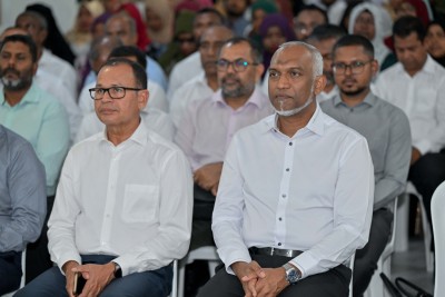 ގާނޫނަށް އިސްލާހު ގެންނަނީ ރައްޔިތުންގެ ކުދި ވިޔަފާރިތަކަށް ކައުންސިލްތައް ވަނުން ހުއްޓުވަން: ރައީސް