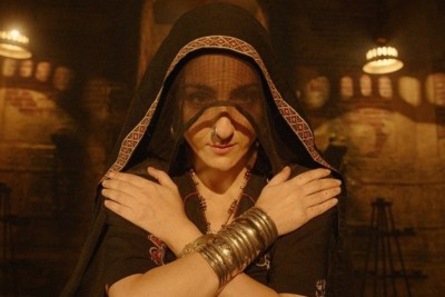 ސޮހާއަށް މިހާރު ކަމުދަނީ ވިލެންގެ ރޯލްތައް