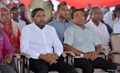 ގާސިމަށް އަނިޔާވެރިވީއޭ ވިދާޅުވަނީ ރަށްތަކާއި ފަޅުތައް ނުދިނީމާ: ޔާމީން