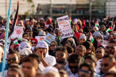 ފަލަސްތީނުގެ ހައްގުގައި އެތައް ހާސް ބަޔަކު ނިކުމެ އަޑު އުފުލައިފި