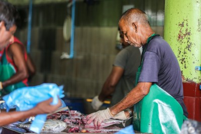 މަސްމާރުކޭޓު ހަދަން، 9.6 މިލިއަން ޑޮލަރަށް ހެދި ވާނުވާ ނޭނގޭ އެއްބަސްވުމުގެ މައްސަލަ އޭސީސީއަށް