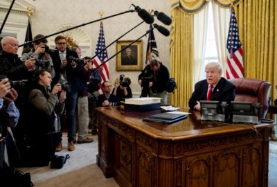 ޖިމީ ސަސްޕެންޑްކުރުމާ އެކު، ޓްރަމްޕަށް ފާޑުކިޔާ މީހުން ހުއްޓުވާކަމުގެ ކަންބޮޑުވުން