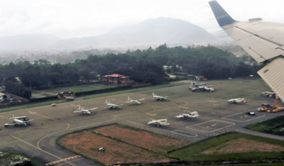 ނެޕާލުގެ ގައުމީ އެއާޕޯޓު ކައިރީ ރޯކޮށްލުމުން ދުންގަނޑު ބޯވެ، އެއާޕޯޓު ބަންދުކޮށްފި