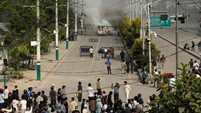 ސޯޝަލް މީޑިއާ މަނާކުރުމާ ގުޅިގެން ނޭޕާލުގައި ކުރި މުޒާހަރާގައި 14 މީހަކު މަރުވެއްޖެ