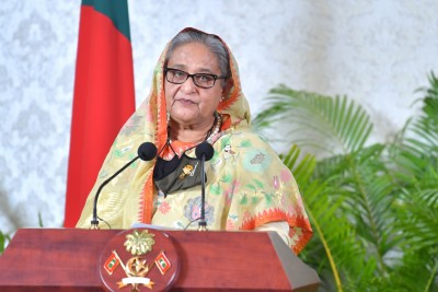 ހަސީނާގެ ވެރިކަމުގައި އަހަރަކު 16 ބިލިއަން ޑޮލަރުގެ ޚިޔާނާތް ހިންގި