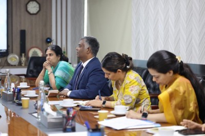 އެންމެ މުހިންމު ވަގުތު, އިތުރު 50 މިލިއަން ޑޮލަރު ދެއްކުން އިންޑިއާއިން ފަސްކޮށްދީފި