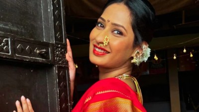 އިންޑިއާގެ ޓެލެވިޒަން ބަތަލާ ޕްރިޔާ މަރާތޭ ކެންސަރު ބަލީގައި މަރުވެއްޖެ