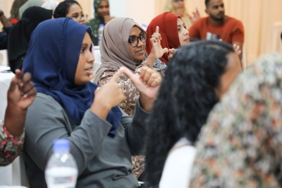 ރާއްޖޭގައި ފުރަތަމަ ފަހަރަށް އިޝާރާތް ބަހުގެ ސެޓްފިކެޓް ލެވެލްގެ ކޯހެއް ފަށަނީ