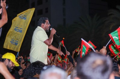 ޑިމާންޑުތަކަށް ތަބާނުވާ ނަމަ، ސަރުކާރަށް 2 އަހަރު ފުރޭ ދުވަހު އެމްޑީޕީން މުޒާހަރާކުރަން ނިންމައިފި