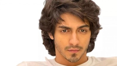 އަހާންގެ ކެރިއަރުގެ ދެވަނަ ފިލްމު ޑައިރެކްޓަރު އަލީ އައްބާސްއާ އެކު