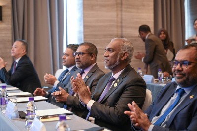 އެމްބަސީތަކަށް މަހަކު 32 މިލިއަން، ސިޔާސީ މުވައްޒަފުން އެންމެ ގިނައީ މެލޭޝިއާގައި