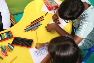 ފަގީރު ހާލުގައި އުޅޭ އެކަނިވެރިން މައިންނާއި ބަފައިންނަށް މިިދިޔަ މަހު 4.9 މިލިއަން ރުފިޔާ ދީފި