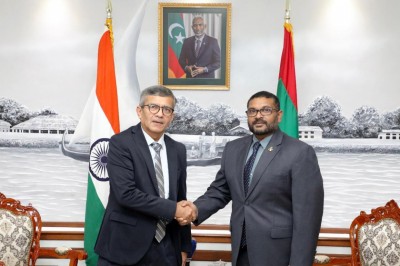 ދިފާއީ ގޮތުން އެއްބާރުލުން އިތުރުކުރަން އިންޑިއާއާ މަޝްވަރާކޮށްފި