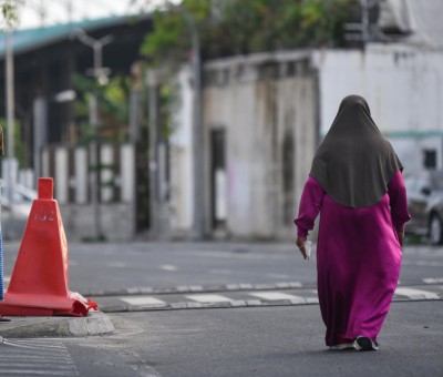 ހޯނޑެއްދޫގެ އުމުރުން ދުވަސްވީ ބަލި މީހަކު ބަލަހައްޓައިދޭން އެދުނުތާ މަހެއް ވަނީ، ހައްލެއް ނުލިބޭ