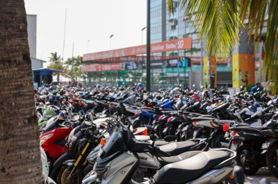 ސައިކަލެއް ވަގަށް ނެގުން: 2 މީހުން ވެސް ބުނީ ދުއްވީ ދެން ހުރި މީހާ ކަމަށް