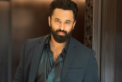 މޯދީގެ ބައޮޕިކްއިން ފުރުސަތު ލިބުނު ސައުތު އެކްޓަރަށް ބޮލީވުޑްގެ އިތުރު ދެ ފިލްމެއް