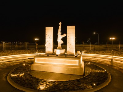 ޝަހީދު ހުސައިން އާދަމްގެ ހަނދާނީ ބިނާ ނަސްރުގެ ދުވަހު ހުޅުވަނީ