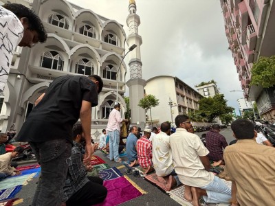 ޚުޠުބާއިން ތިބާއަށް މަންފާކުރާވަރަށް ހުކުރަށްދާން އާދަކުރޭ!