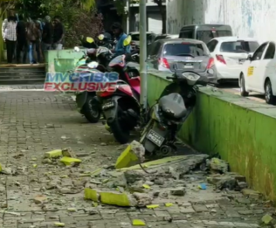 ދުވަސްވީ ސިނަމާލެ ފުލެޓަކުން ކޮންކްރީޓްގަނޑެއް ވެއްޓި، ސައިކަލަކަށް ގެއްލުންތަކެއް