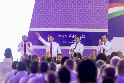 ޕީއެންއެފްގެ ރައީސަކީ ޔާމީން، ނައިބުންނަށް ޖަމީލާއި ދަރިކަލުން ޒެއިން