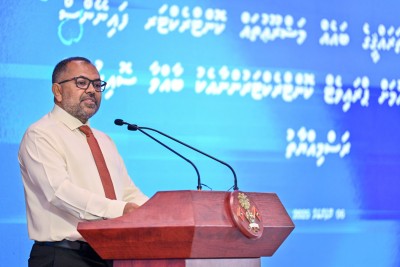 ރާއްޖެ ބަނގުރޫޓުވުން ގާތް ކަމަށް މިހާރު ނުދެކޭ، ބޭރުގެ އިތުބާރު އަލުން ލިބިއްޖެ: ޒަމީރު