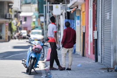 ޚިދުމަތްތައް ދިނުން ފަސޭހަކުރުމަށް، މާލޭގެ ގެތަކުގައި ނަން ބޯޑު ހަރުކުރަން އަންގައިފި