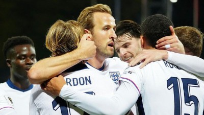 ކޮލިފައިންގައި ލެޓްވިއާ ބަލިކޮށް، އިންގްލަންޑް ވޯލްޑްކަޕަށް