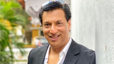 މަދޫރު، ހާސްކަމުން ދުރުވެ ސިކުނޑިއަށް ހިތްހަމަޖެހުން ހޯދީ ރާއްޖޭގެ މާހައުލުން