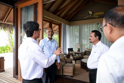 އައްޑޫ ޝަންގްރިއްލާ ރިސޯޓު ހުޅުވުމަށް ވަމުންދާ އެންމެ ފަހުގެ ތައްޔާރީތައް ރައީސަށް ދައްކާލައިފި