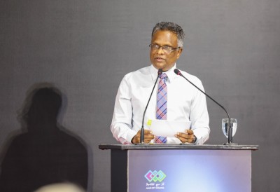 ޝަހީމް ހެއްދެވީ އިތުރުފުޅެއް، ބަންގީގެ އަޑު މަޑެއް ނުކުރަން: އާޒިމް