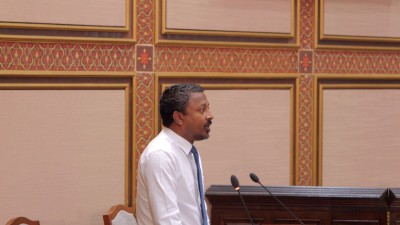 ކަނޑުގެ މައްސަލައިގެ ހޯދުންތައް މި މަހު ކެބިނެޓަށް ހުށަހެޅޭނެ: ބަންޑާރަނައިބު