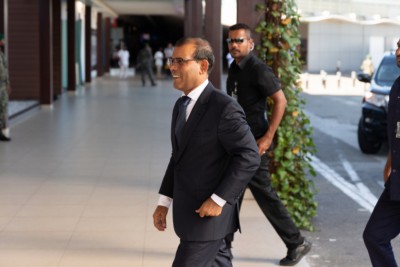 ވެލާނާ އެއާޕޯޓުގައި މާ ފިނިގަދަ ކަމަށް ނަޝީދު ވިދާޅުވެ، އިސްރާފު ބޮޑުވުމުގެ ކަންބޮޑުވުން