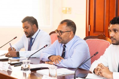 ވަކިވަކި މަޝްރޫއުތަކުގެ ތަފްސީލު ބަޖެޓުގައި ނުހިމަނަނީ ރައްޔިތުން ބޭނުންވާ ގޮތަށް މަޝްރޫއު ގެންދަން: ޒަމީރު