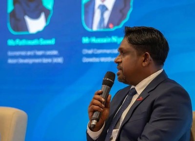 ޑިޖިޓަލް ނިޒާމުތައް ބައިބައިވުން ފަދަ ގޮންޖެހުންތަކަށް ޙައްލެއް ހޯދަންޖެހޭ: ނިޔާޒު