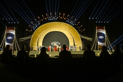 އަހަރު ނިމެނީ، ސްޕޯޓްސް އެވޯޑްސްގެ ހިލަމެއް ނެތް!