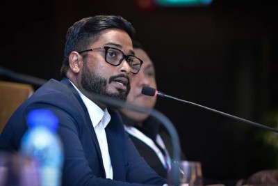 ޚިޔާނާތްތެރިވި މައްސަލަ ކްރިމިނަލް ކޯޓަށް ނުބެލޭނެ ކަމަށް ބައްސާމްގެ ފަރާތުން ނެގި ދިފާއު ބަލައިނުގަތް