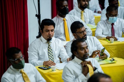 މިދިޔަ 5 އަހަރު އެމްޑީޕީގައި ހުންނެވި ޒަރީރު ވިދާޅުވީ އެ ސަރުކާރަށް އެއްވެސް ކަމެއް ހައްލުނުވި ކަމަށް